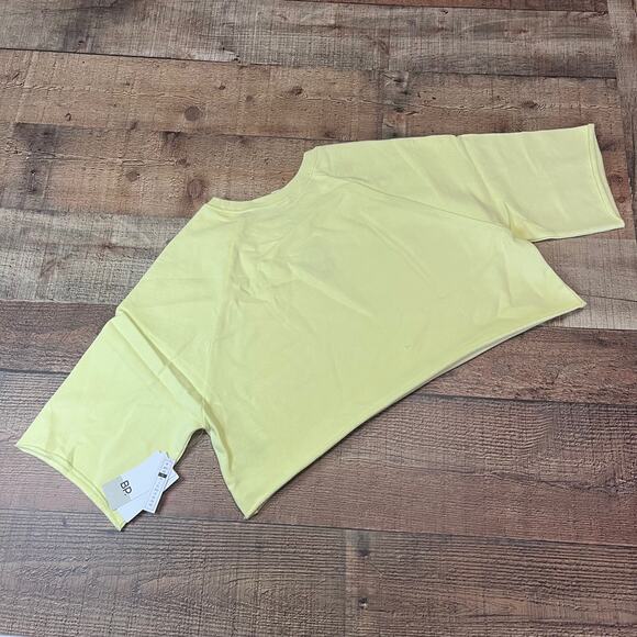 BP | NEW Yellow Smiley Face Fleece Cropped Short Sleeve Sweatshirt Sz S - Picture 4 of 5